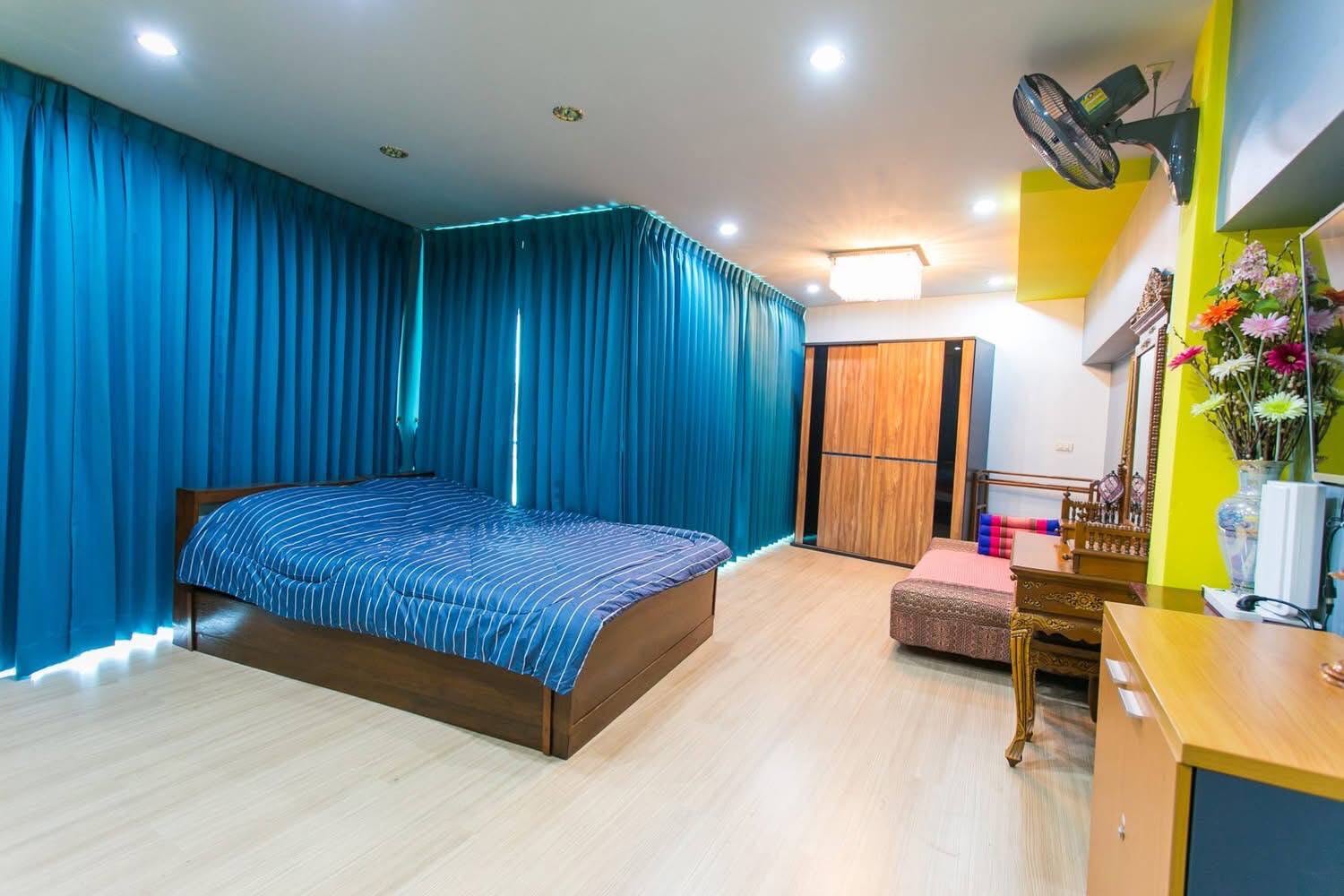 Riverfront House for Rent in Chiang Mai | 4BR Rooftop Ping River View photo 9