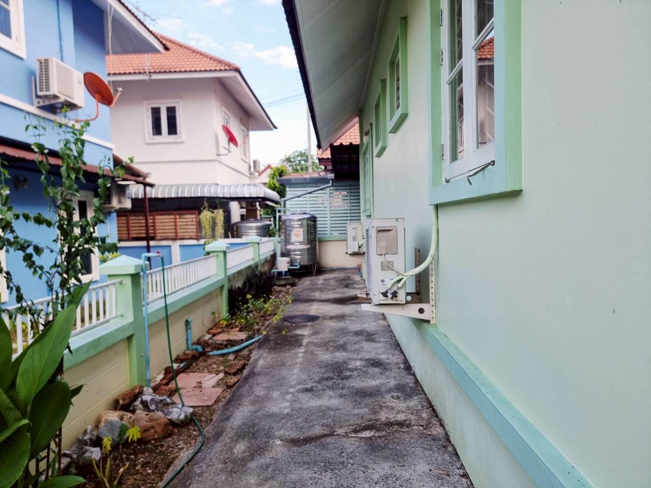 3 Bedroom House for Rent Near Kad Farang Hang Dong | THB 13K photo 20