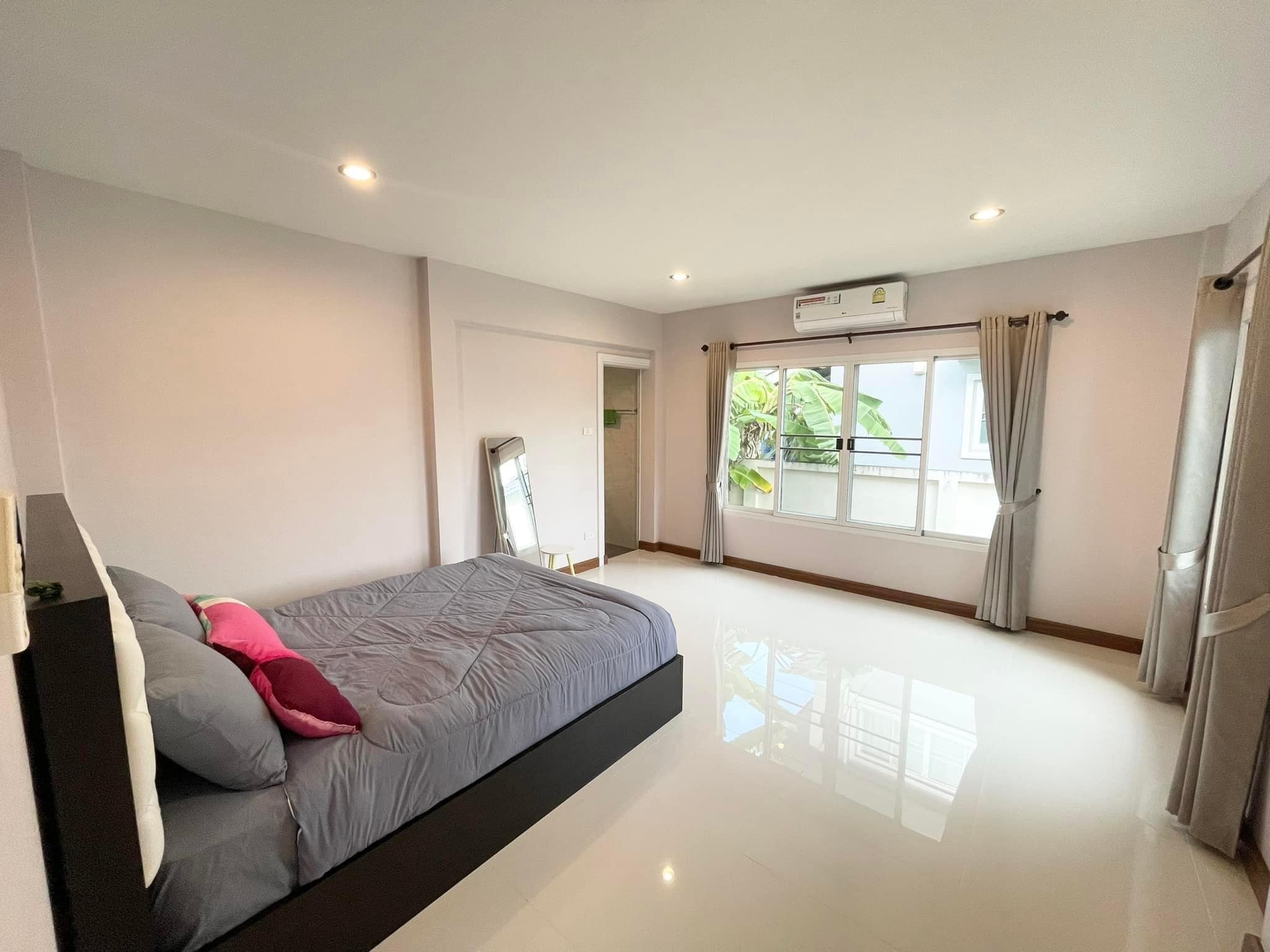 5 Bedroom House for Rent in San Na Meng San Sai | THB 55K photo 13