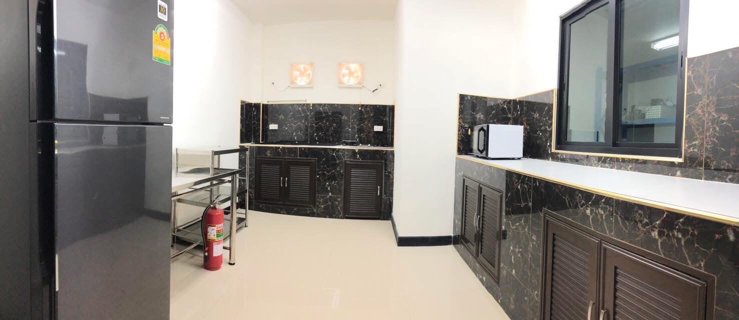 Pool Villa for Rent Near Panyaden & Kad Farang | THB 59K photo 6