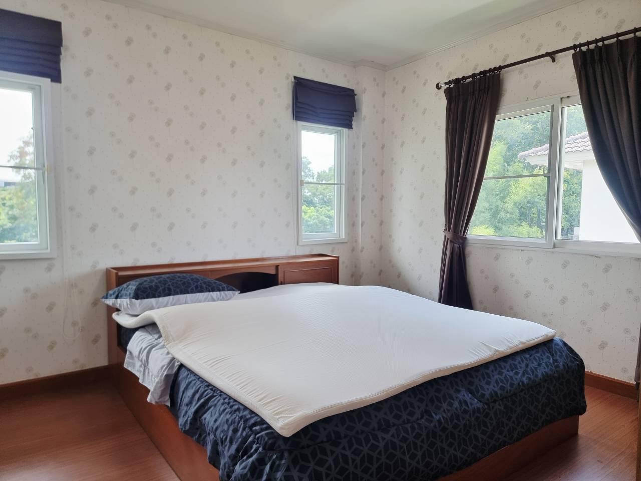 4BR House for Sale & Rent Near Sarasas Witaed Lanna | 850m photo 13