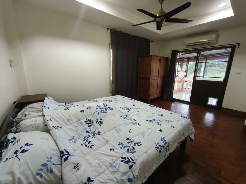 Pet-Friendly 4BR House for Rent Near Panyaden Hang Dong | THB 22K photo 10