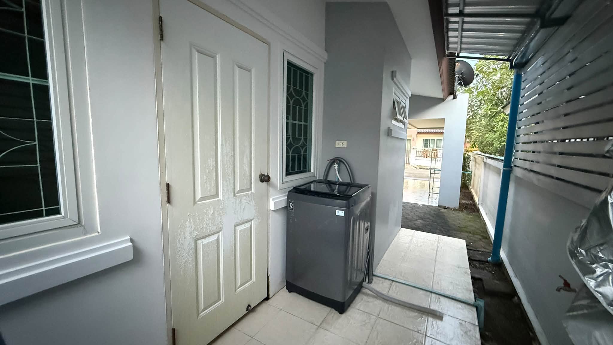 Pet-Friendly 3BR House for Rent Near Lanna International School | THB 15K photo 12