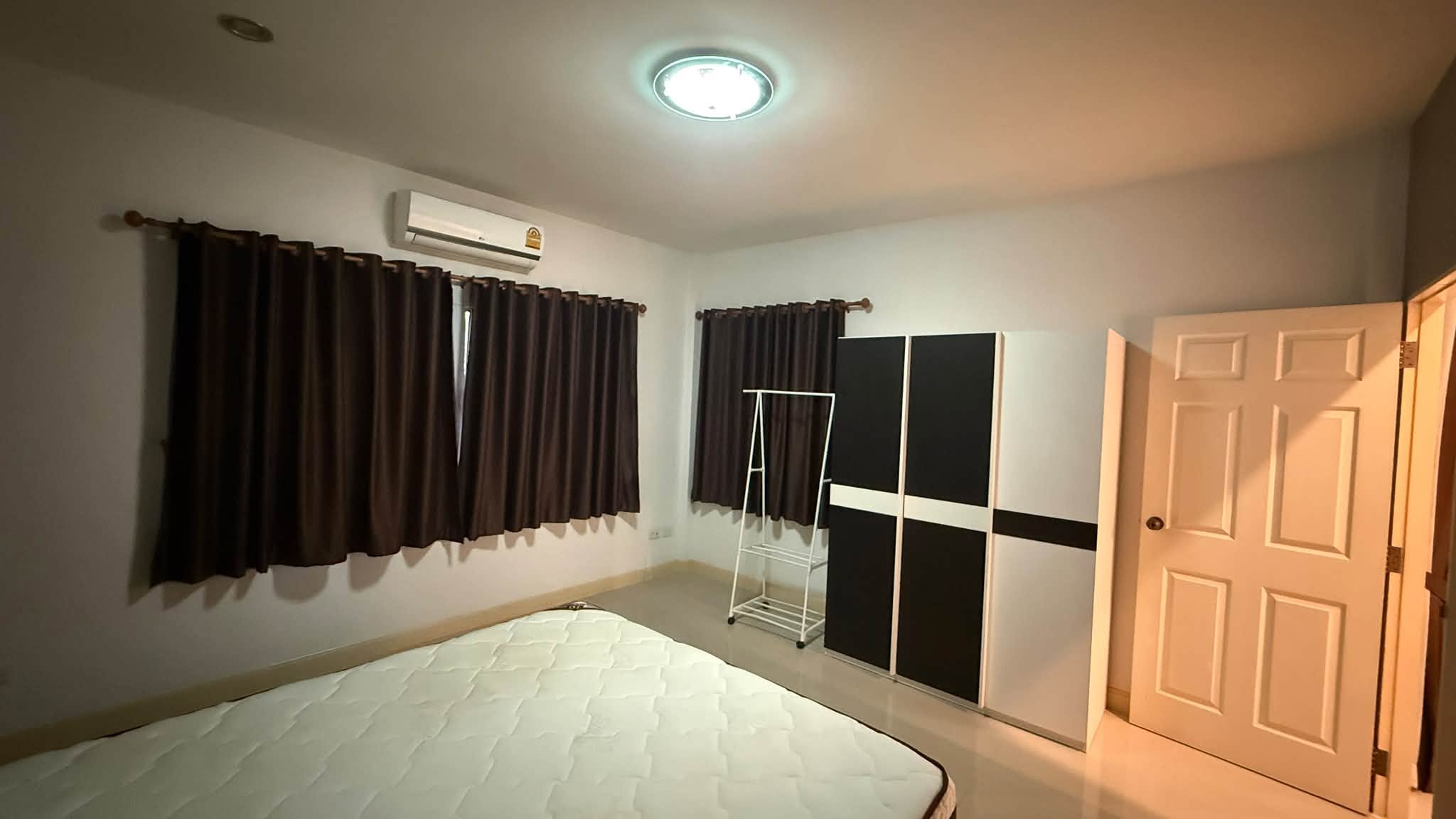 Pet-Friendly 3BR House for Rent Near Lanna International School | THB 15K photo 6