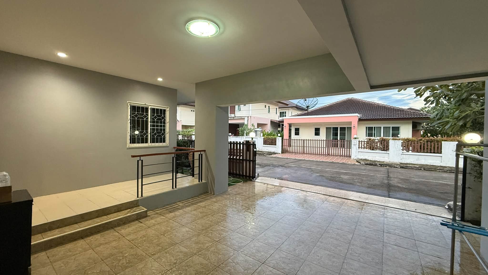 Pet-Friendly 3BR House for Rent Near Lanna International School | THB 15K photo 11