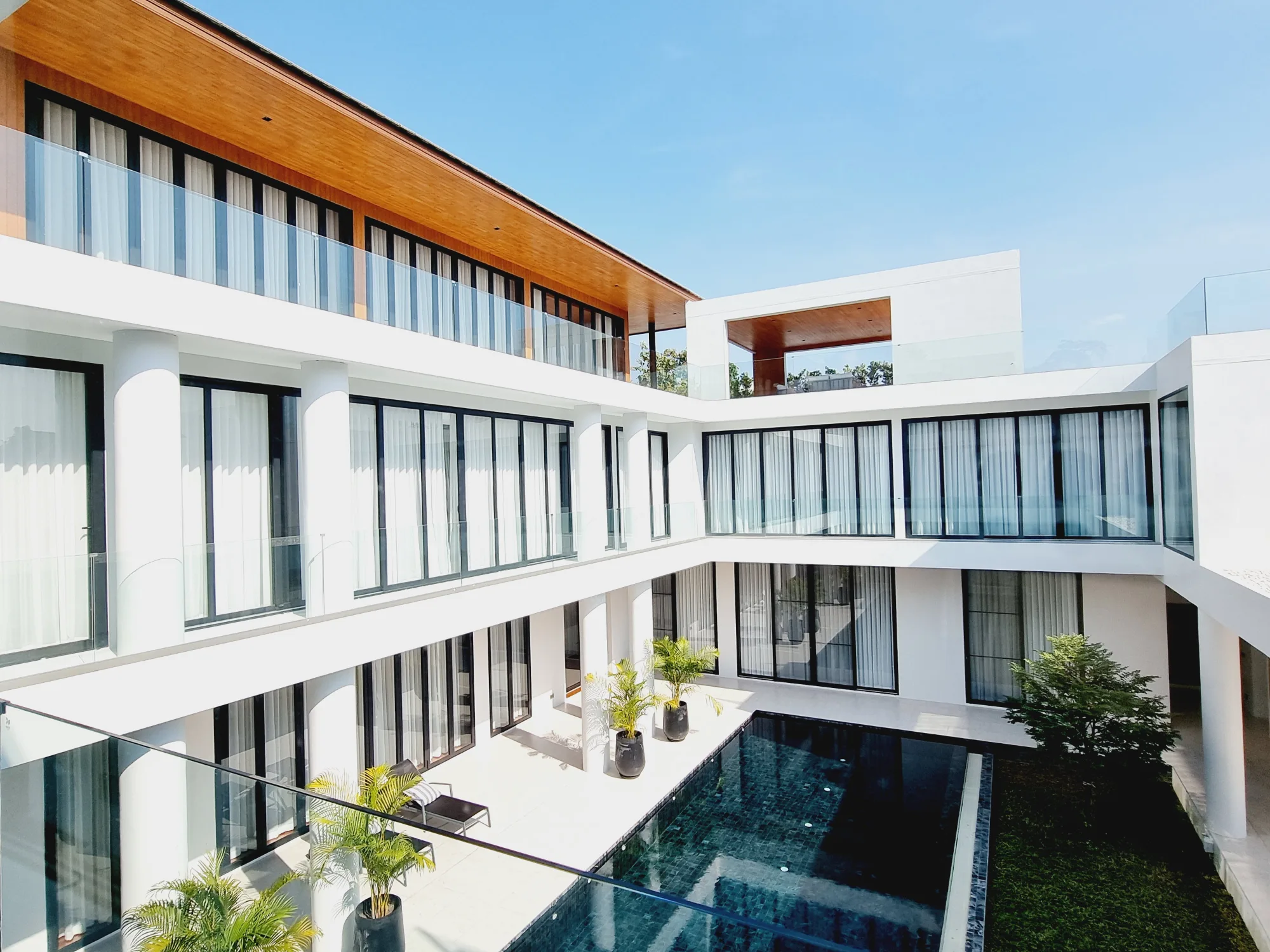 Grand Modern Luxury Mansion for Sale in Hang Dong, Chiang Mai photo 28