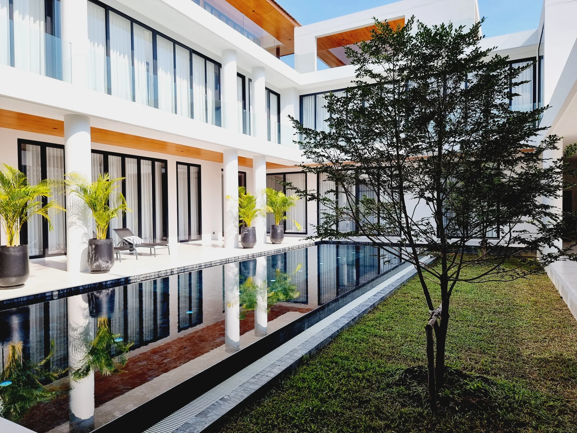 Grand Modern Luxury Mansion for Sale in Hang Dong, Chiang Mai photo 30