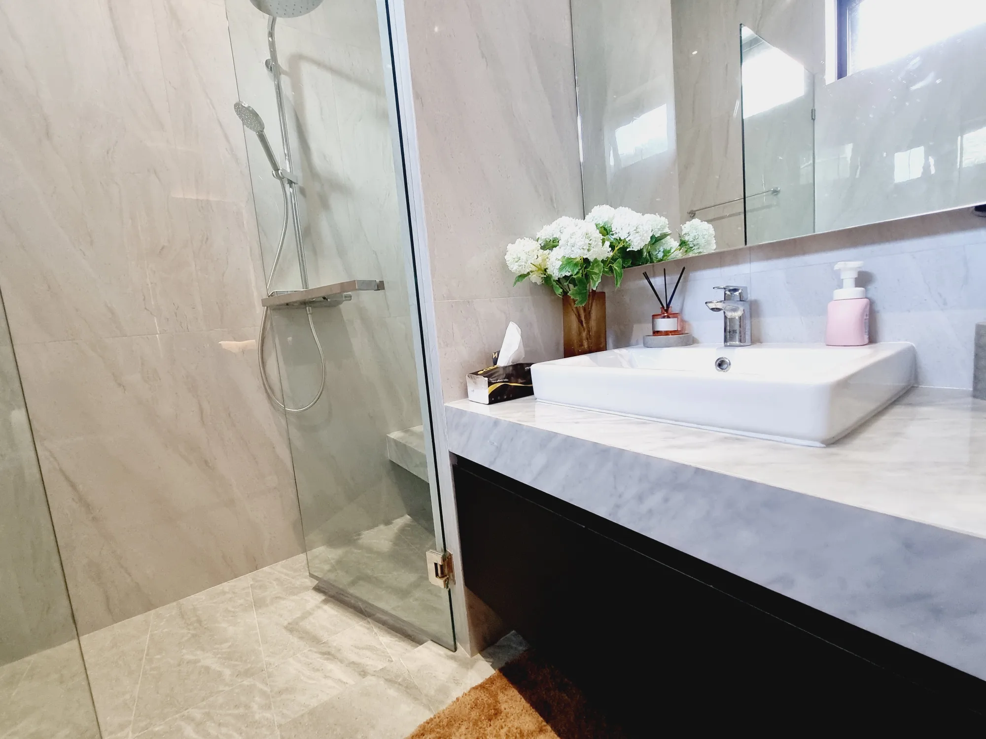 Grand Modern Luxury Mansion for Sale in Hang Dong, Chiang Mai photo 13