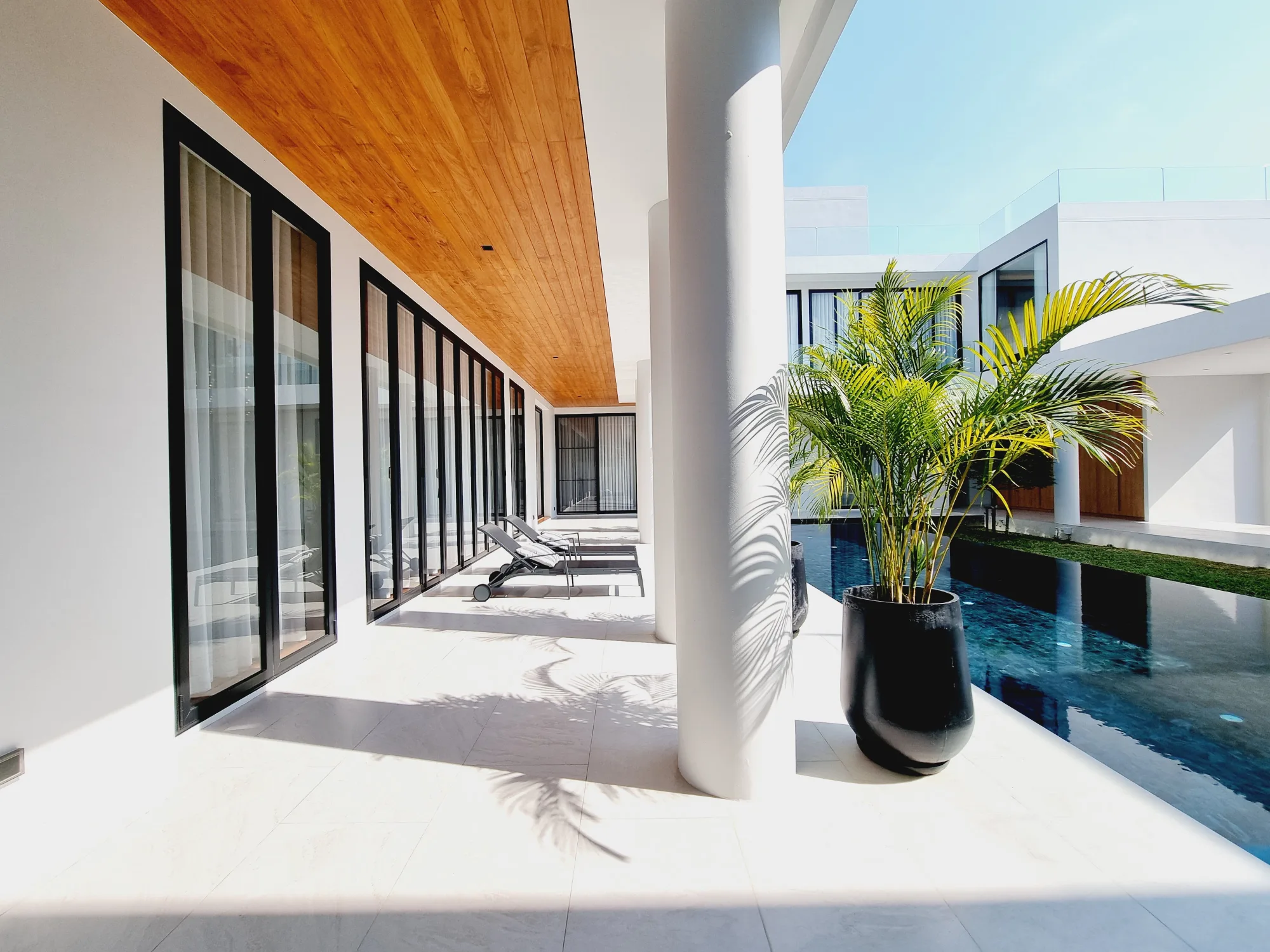 Grand Modern Luxury Mansion for Sale in Hang Dong, Chiang Mai photo 27