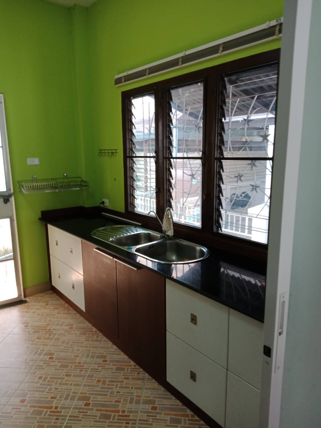 2BR House for Rent Near Kad Farang Hang Dong | THB 12K photo 5