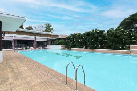 5BR House for Sale in Pa Daet Chiang Mai | Teak Built-Ins photo 18