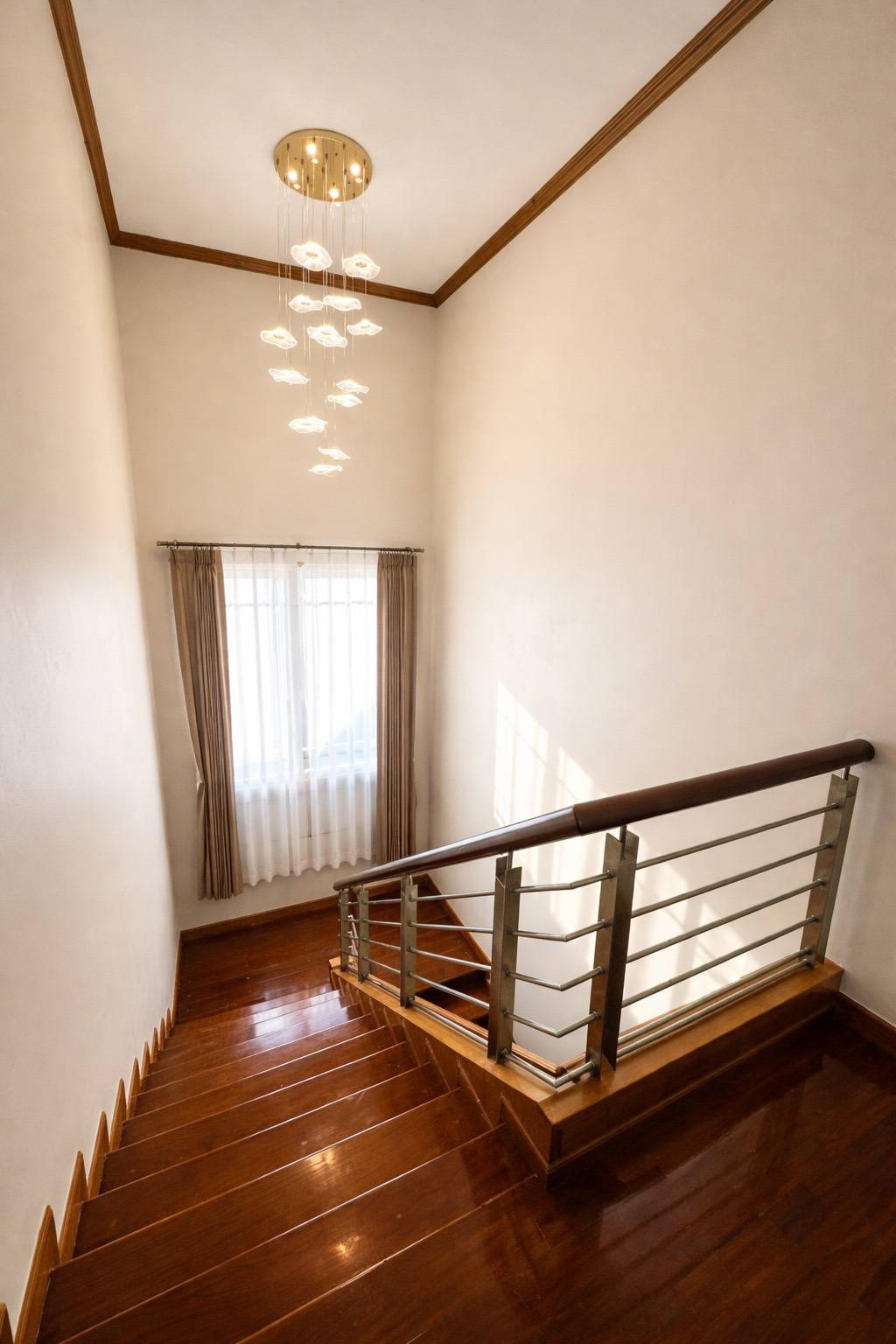 5BR House for Sale in Pa Daet Chiang Mai | Teak Built-Ins photo 10