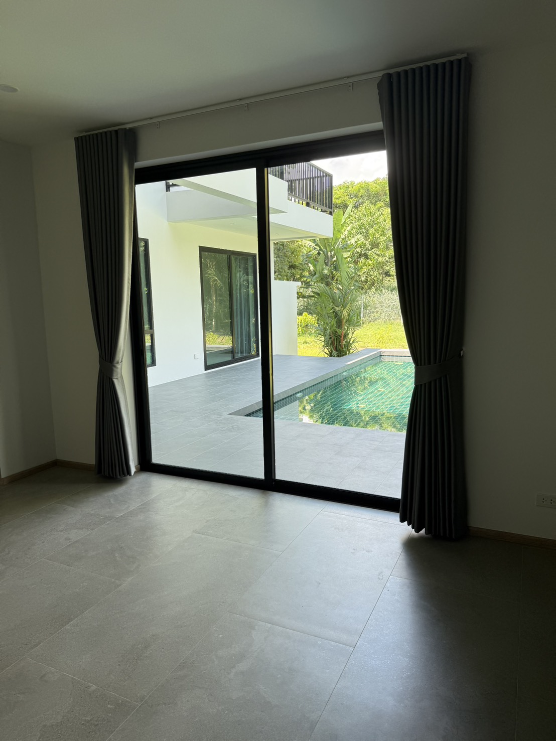 New 4BR Pool Villa for Sale in Nam Phrae Hang Dong | THB 10.8M photo 3