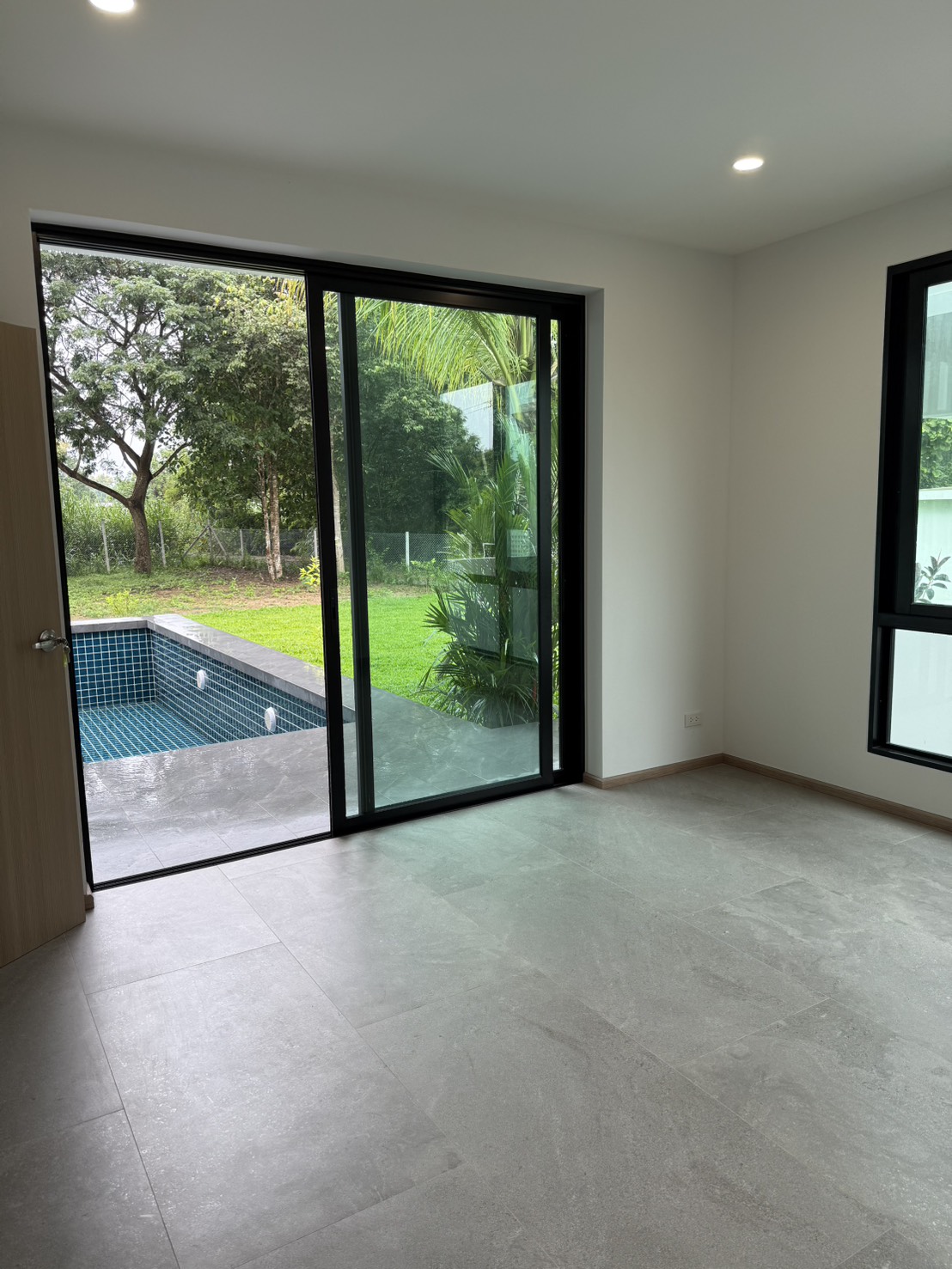 New 4BR Pool Villa for Sale in Nam Phrae Hang Dong | THB 10.8M photo 7
