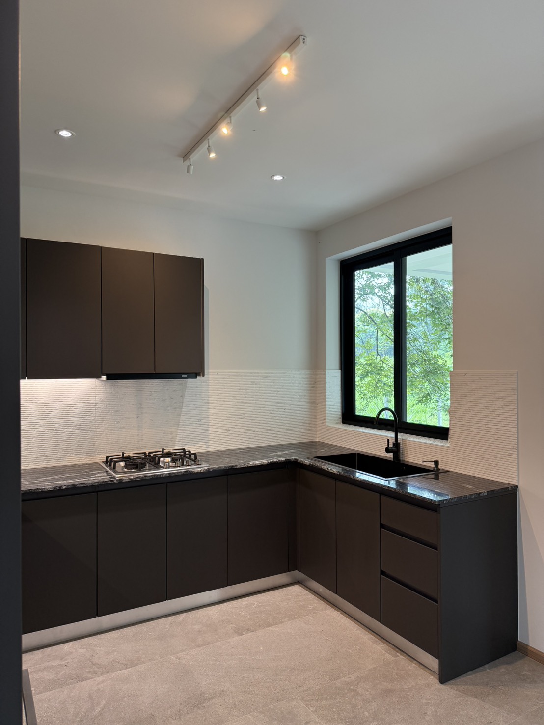 New 4BR Pool Villa for Sale in Nam Phrae Hang Dong | THB 10.8M photo 10