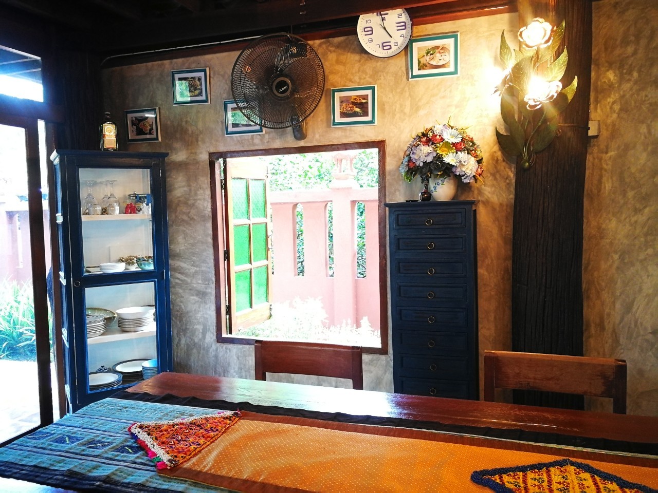 Lanna-Style House for Sale Near 89 Plaza | 220 Sq.Wah THB 14.9M photo 6