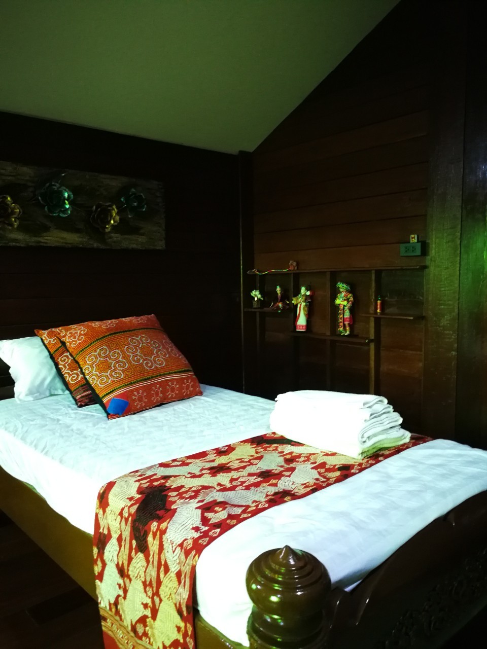 Lanna-Style House for Sale Near 89 Plaza | 220 Sq.Wah THB 14.9M photo 9