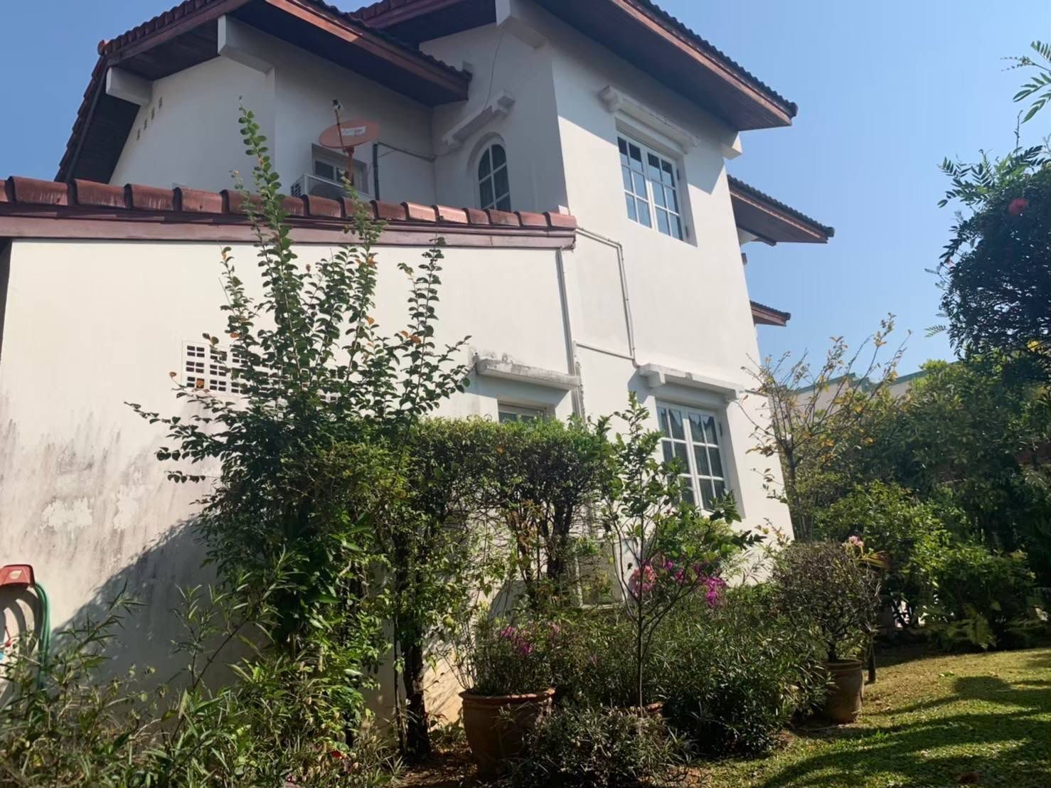 Corner House for Sale in Tha Sala Chiang Mai | 167 Sq.Wah THB 7.5M photo 9