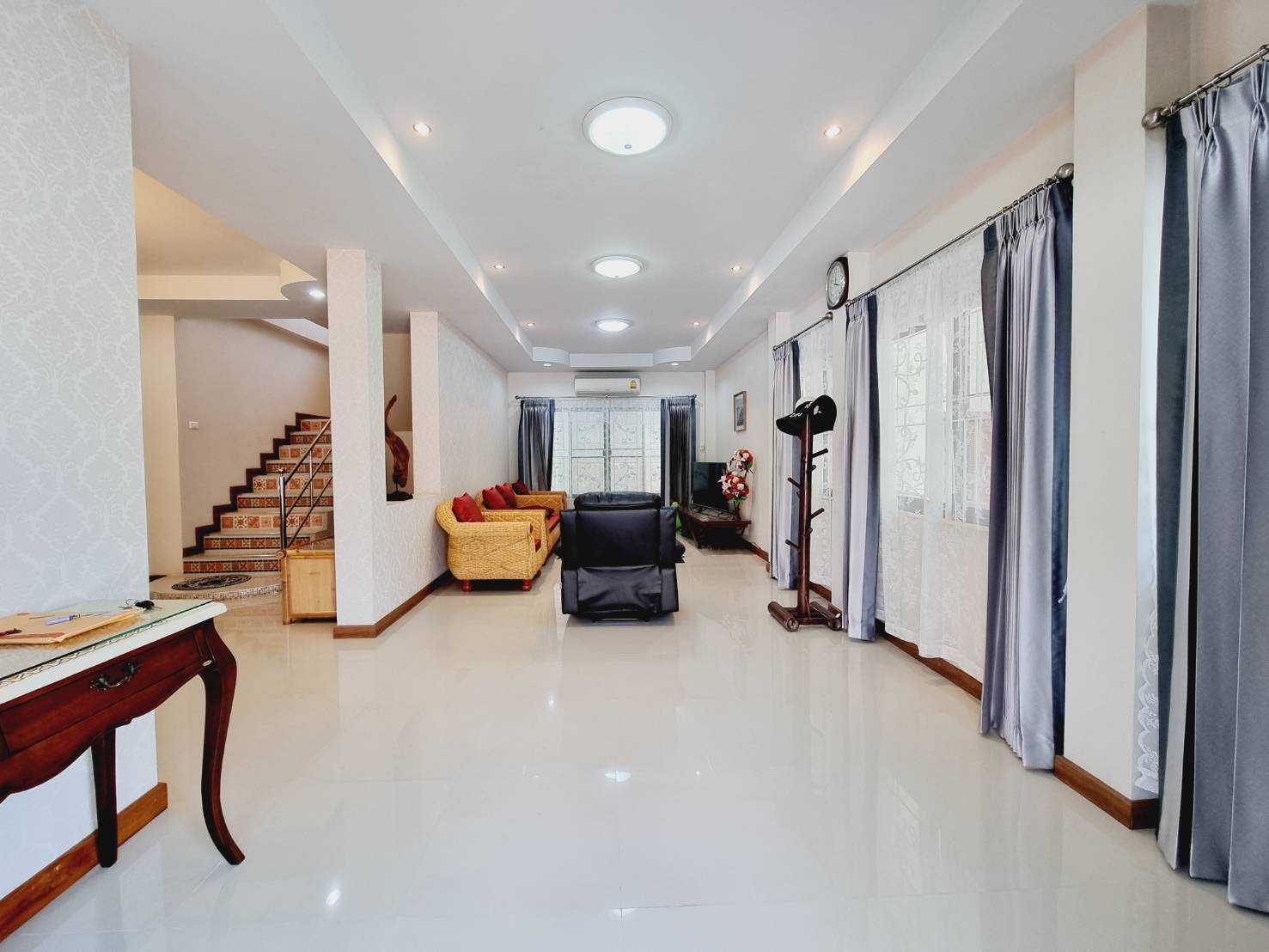 🏡 SPACIOUS 5-BEDROOM POOL VILLA IN MAE HIA | PET FRIENDLY photo 3