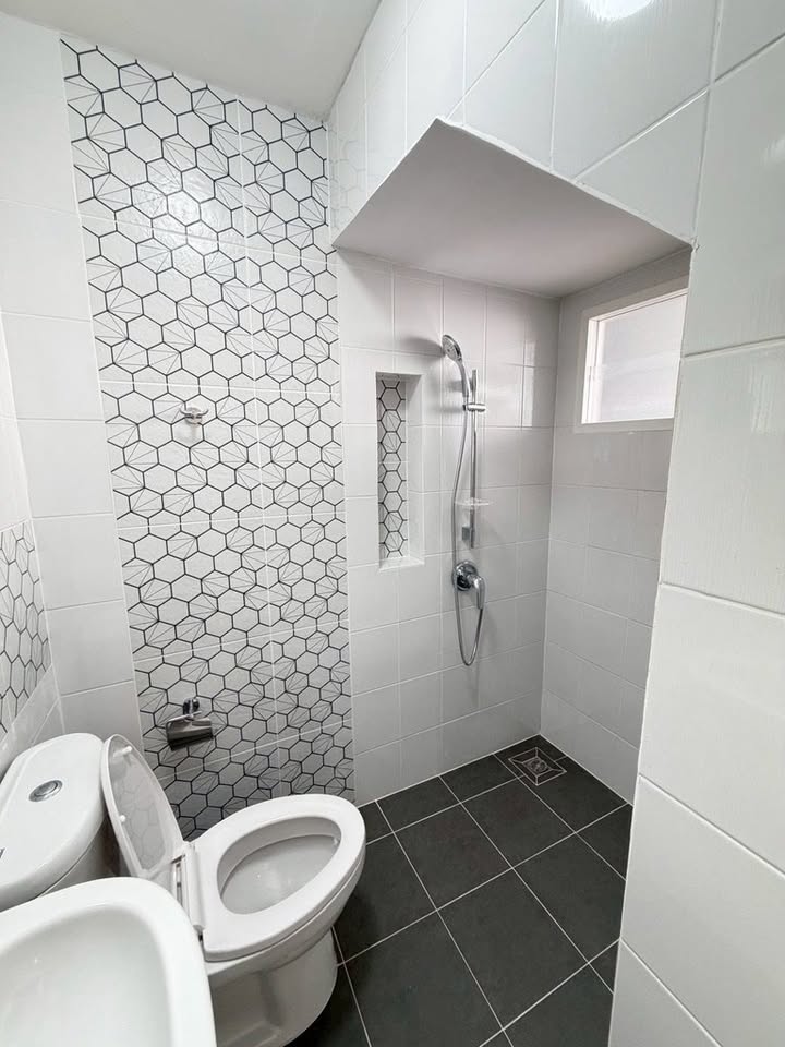 3BR Townhome for Rent in Fa Ham Near Ruamchok | THB 22K photo 10