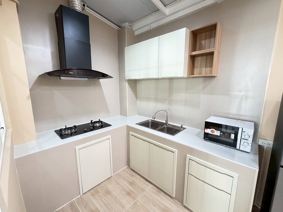 3BR Townhome for Rent in Fa Ham Near Ruamchok | THB 22K photo 3