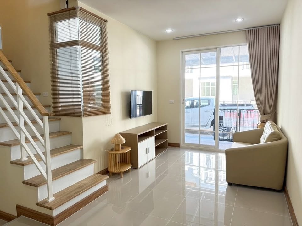 3BR Townhome for Rent in Fa Ham Near Ruamchok | THB 22K photo 2