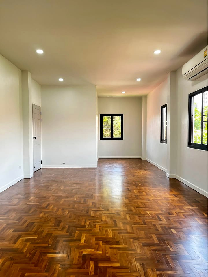 4BR House for Sale Near Kad Farang Hang Dong | THB 5.19M photo 10