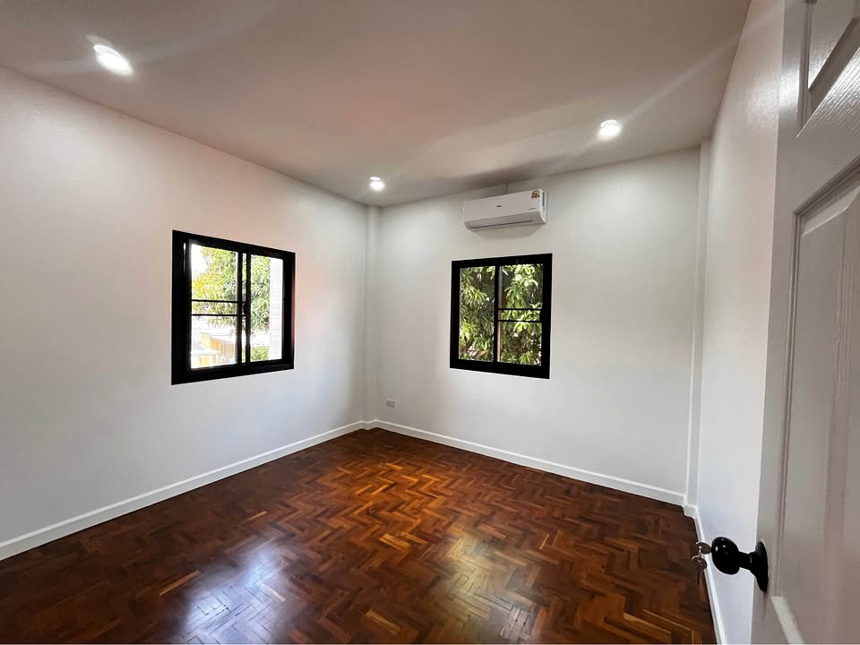 4BR House for Sale Near Kad Farang Hang Dong | THB 5.19M photo 11