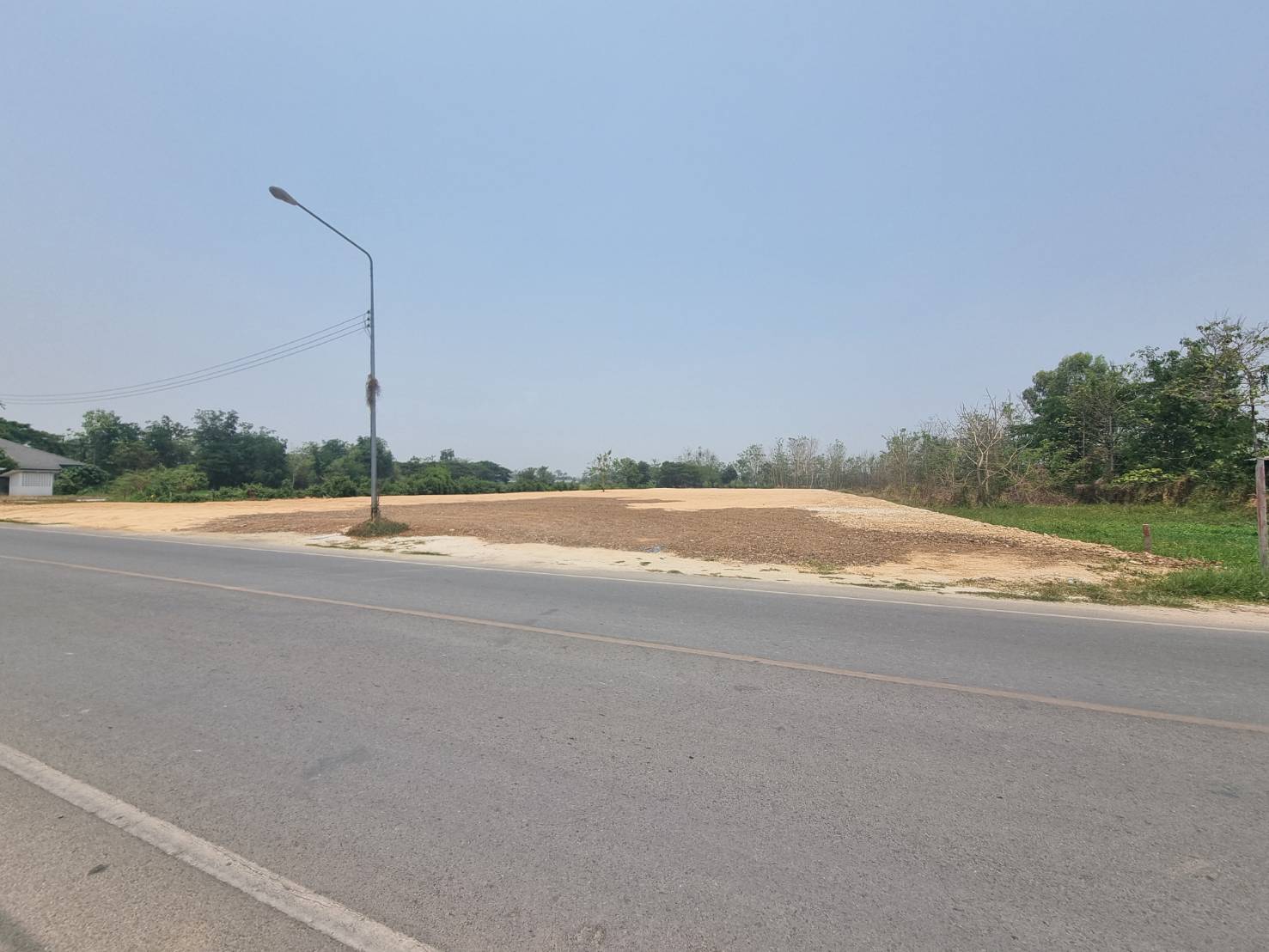 5 Rai Land for Sale in San Pu Loei Doi Saket | Road Frontage photo 4