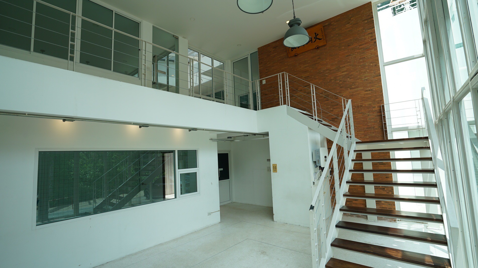 Premium Home Office Near Chiang Mai University | 770 SQ.M. | THB 18.5M photo 2