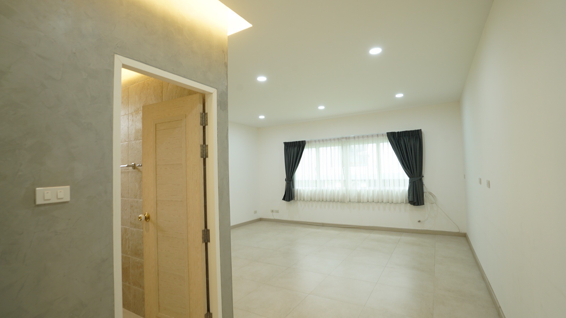 Premium Home Office Near Chiang Mai University | 770 SQ.M. | THB 18.5M photo 13