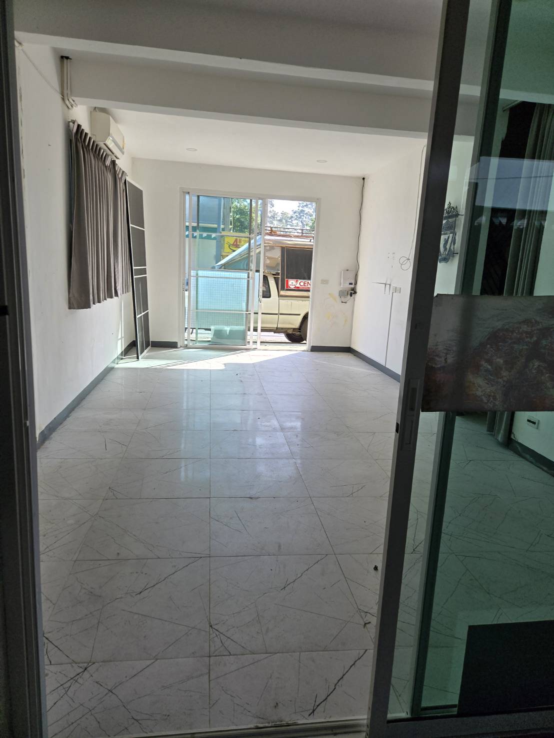 Commercial Building for Sale in Don Kaeo Chiang Mai | 422 Sq.m. THB 8M photo 2