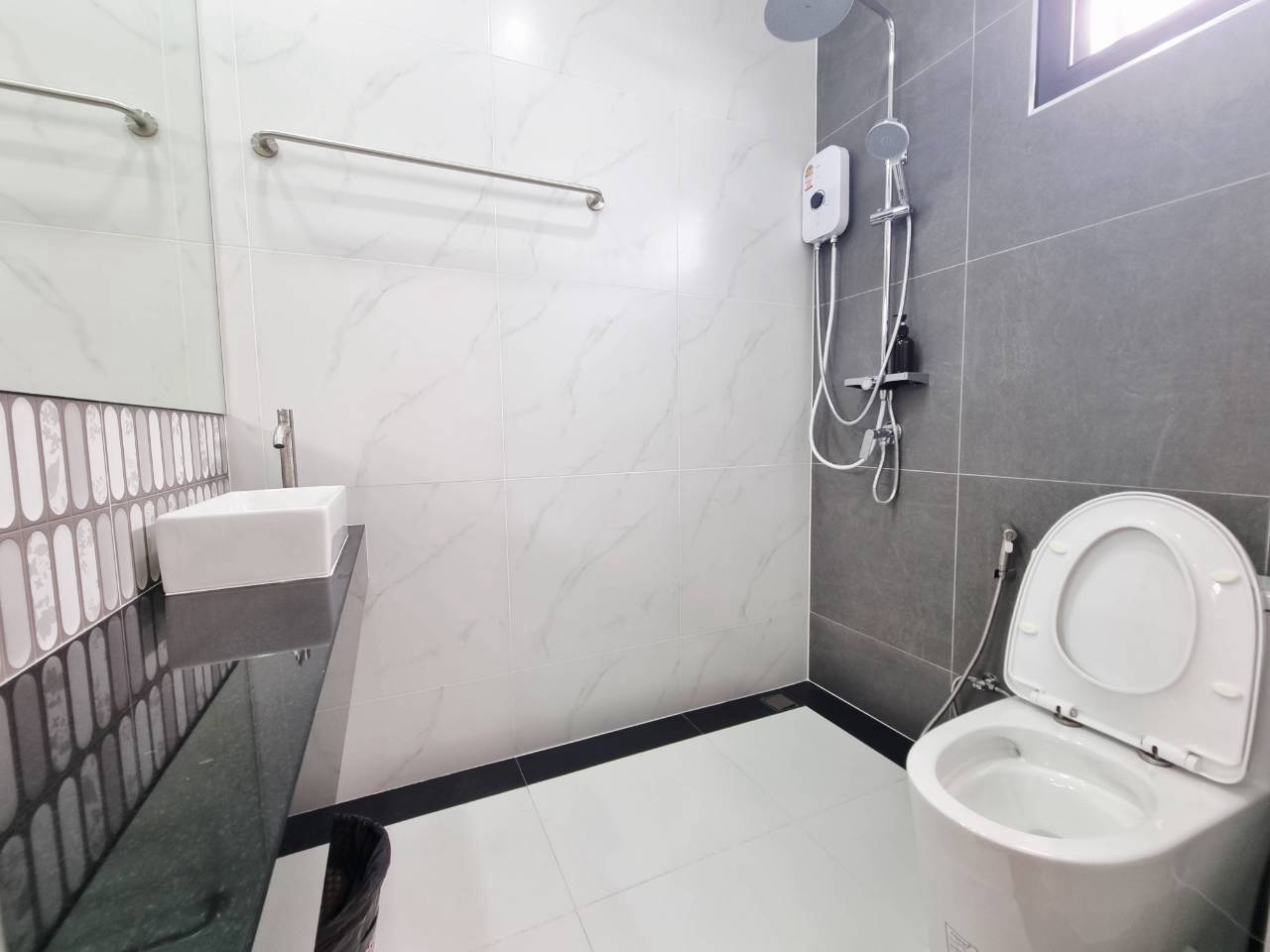 4-Bedroom Modern Pool Villa for Rent in San Phak Wan, Hang Dong photo 30