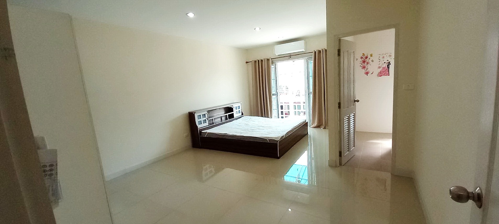 2-Bedroom Townhome for Sale & Rent in Mae Hia, Chiang Mai photo 4
