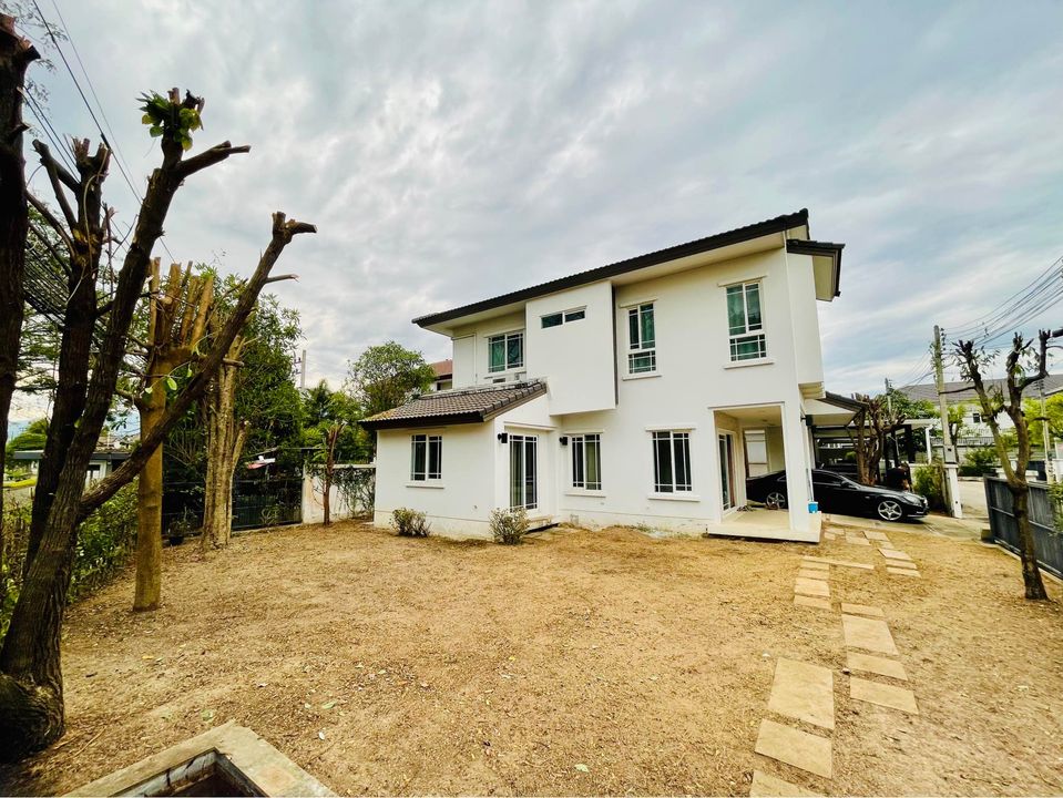 House for Sale in San Phi Suea Chiang Mai | Near NIS photo 6
