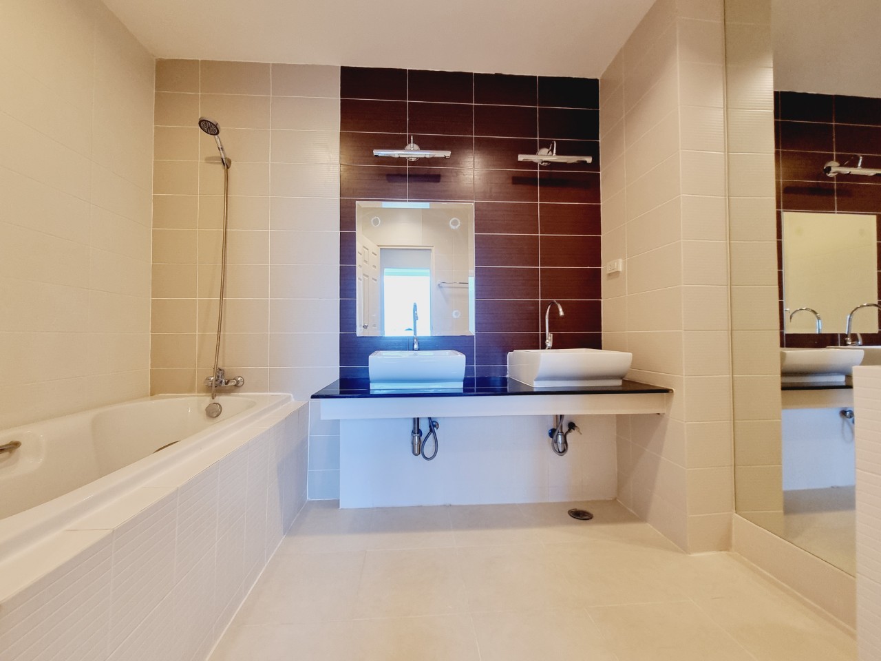High-Floor Condo for Sale Chiang Mai | Doi Suthep View photo 8