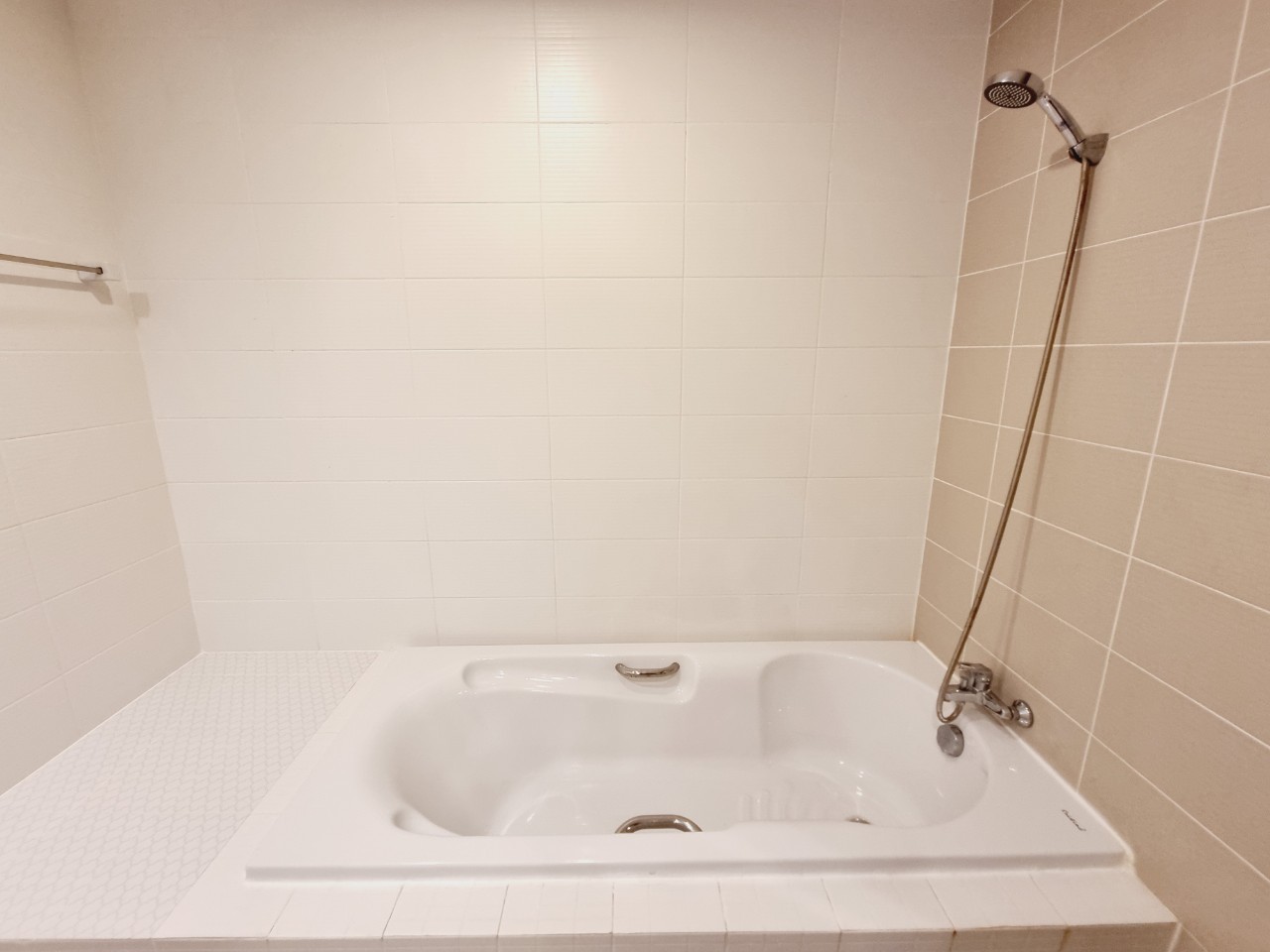 High-Floor Condo for Sale Chiang Mai | Doi Suthep View photo 15