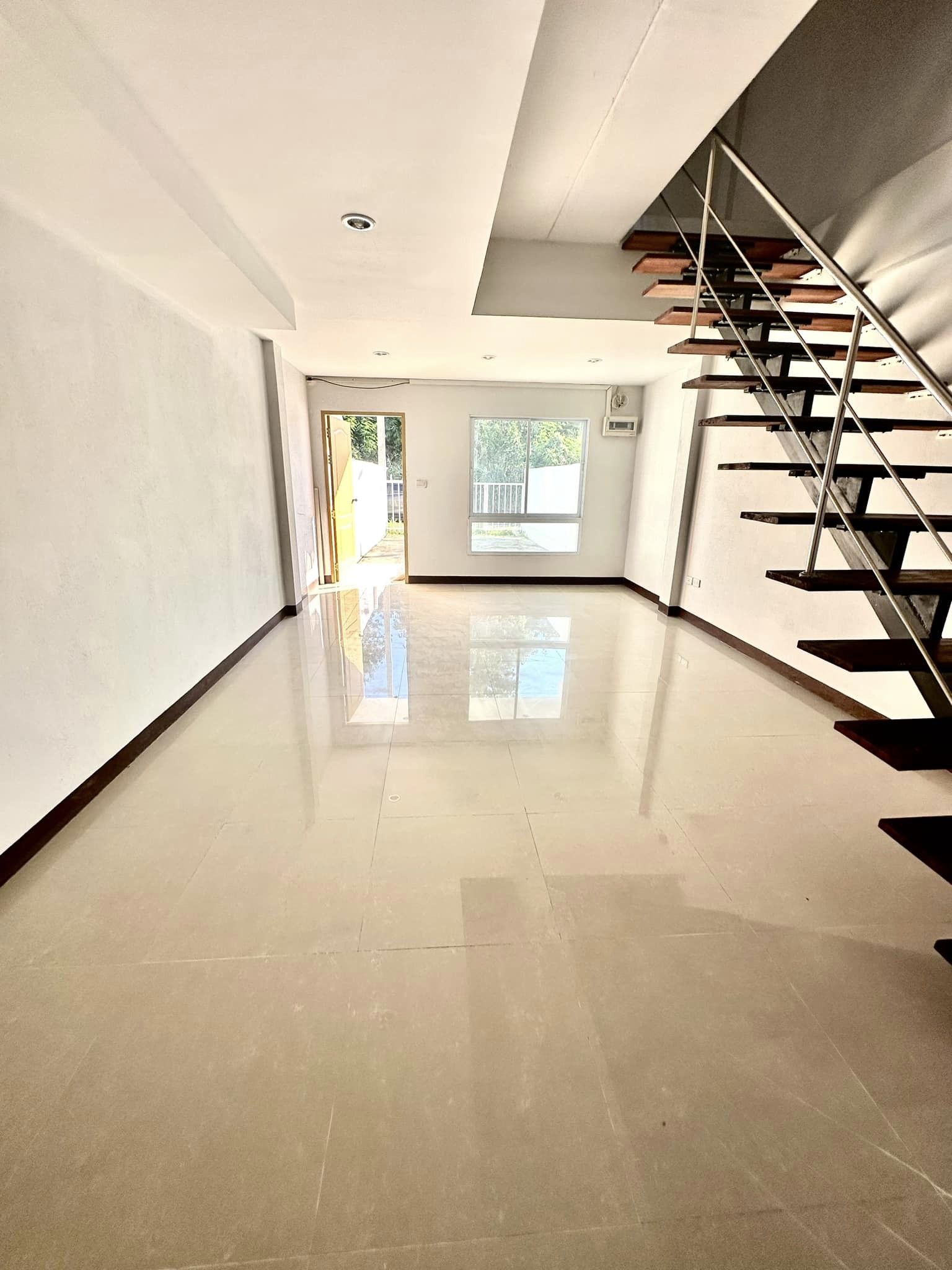 Townhome for Sale in Pa Daet Chiang Mai | THB 2.45M photo 2
