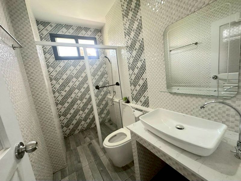 Spacious Pet-Friendly Single-Storey Home for Sale | Mae Hia, Chiang Mai photo 11