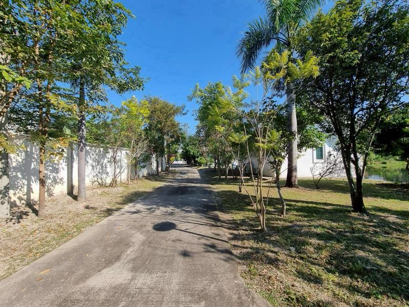 Rare Private Lake Estate in Mae Hia | 6 Rai Near Central Chiang Mai photo 5