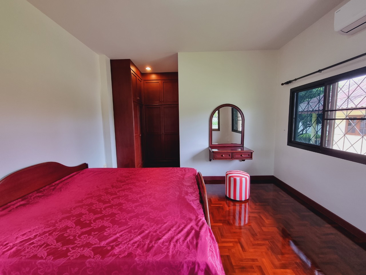 Large Garden Estate for Sale & Rent in Mae Rim, Chiang Mai | 2 Houses on 1-1-38 Rai photo 5