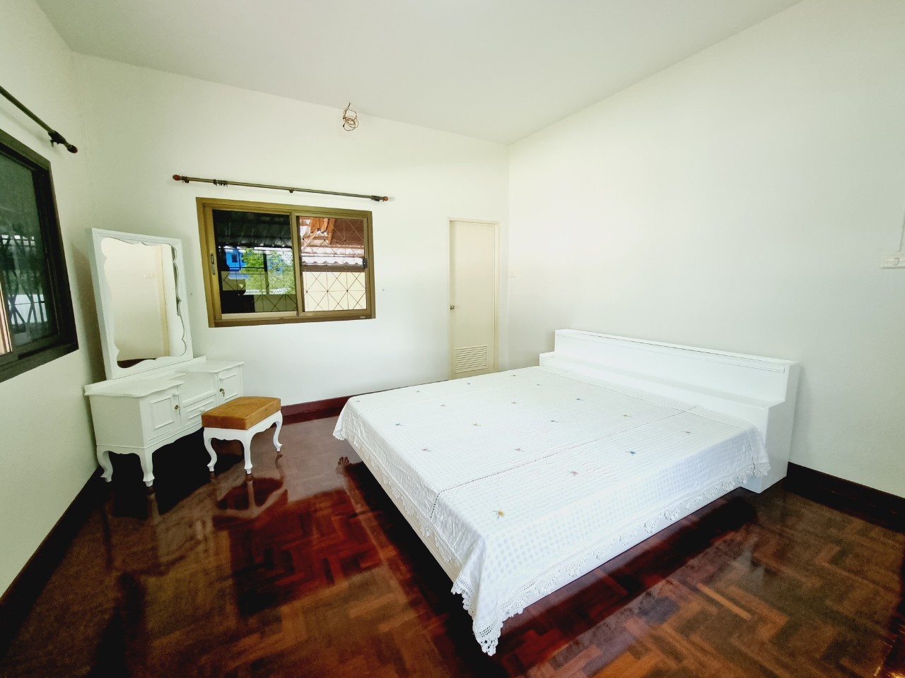 Large Garden Estate for Sale & Rent in Mae Rim, Chiang Mai | 2 Houses on 1-1-38 Rai photo 10