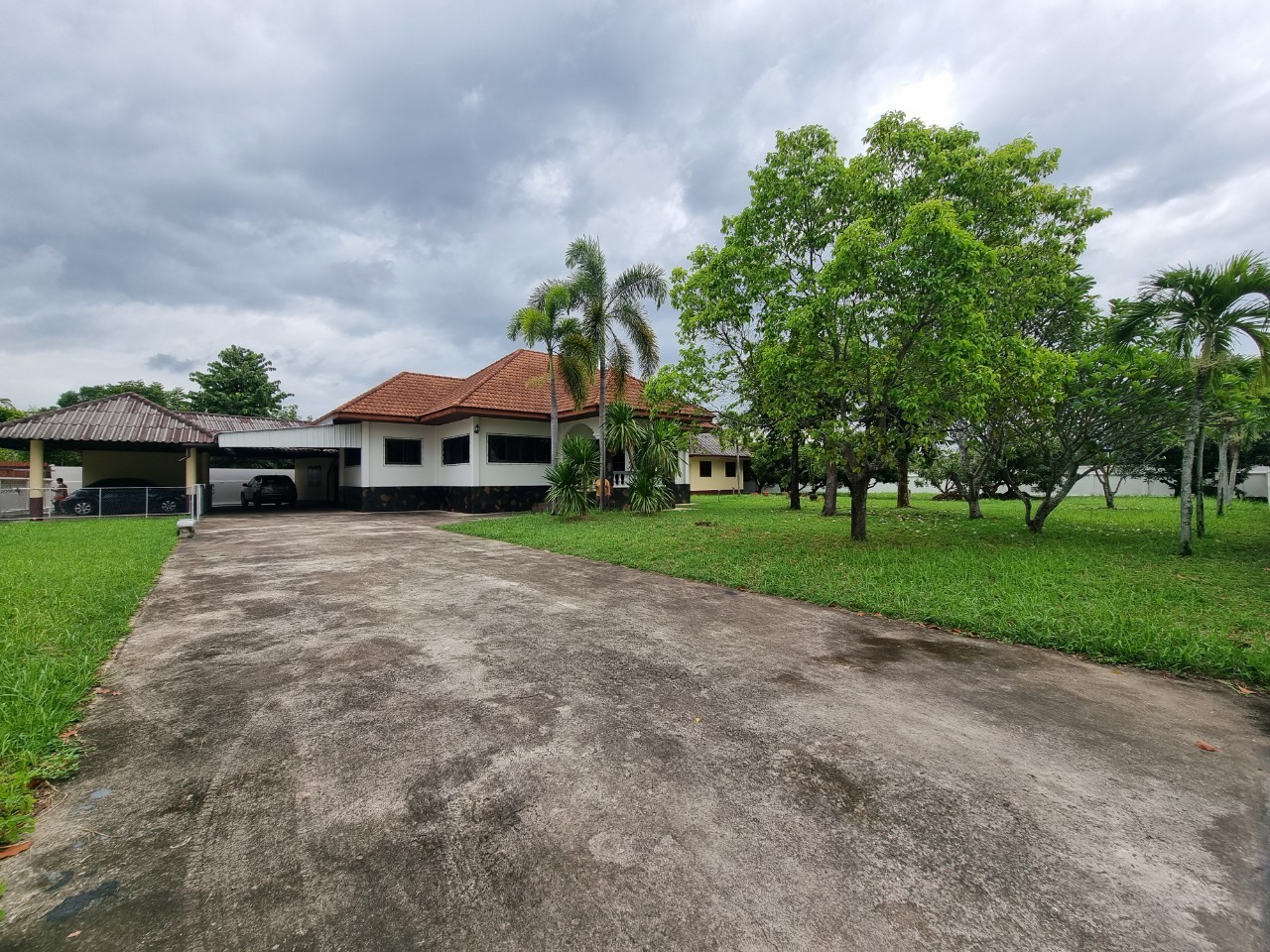 Large Garden Estate for Sale & Rent in Mae Rim, Chiang Mai | 2 Houses on 1-1-38 Rai photo 27