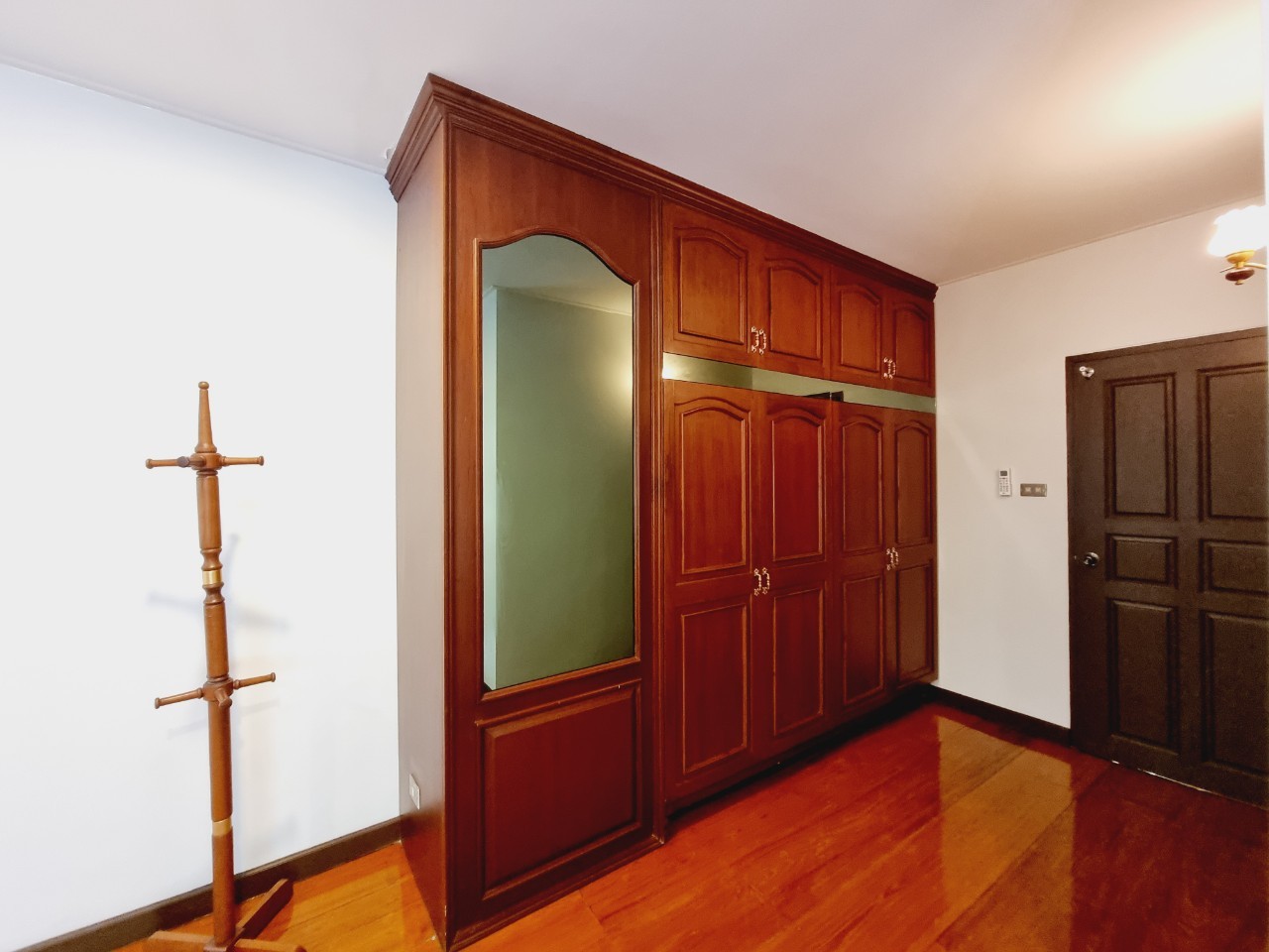 Large 5-Bedroom Villa for Rent Near Nimman & CMU, Chiang Mai | 1,400 Sq.m. photo 9