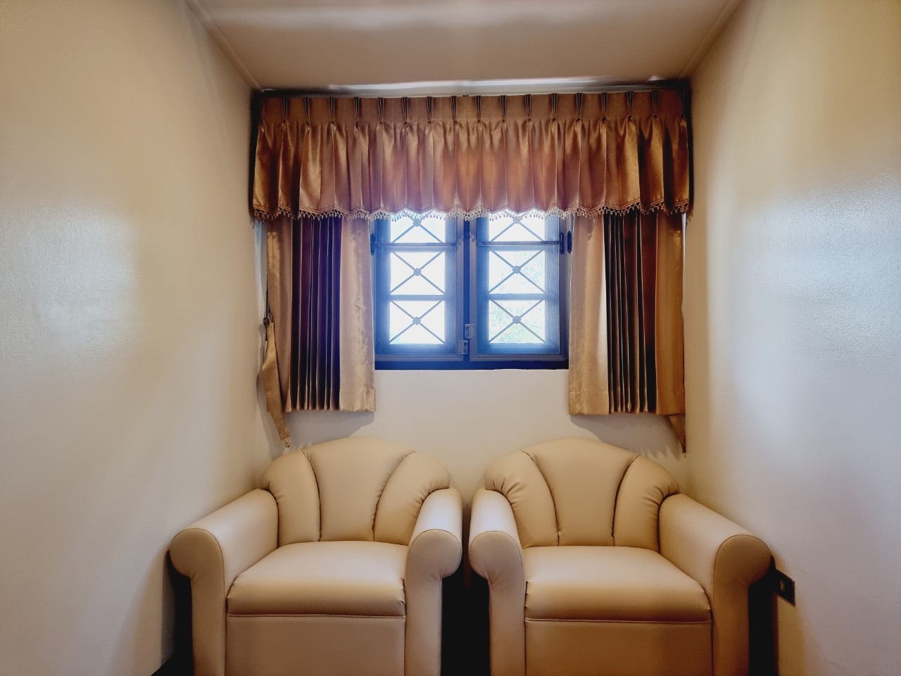 Large 5-Bedroom Villa for Rent Near Nimman & CMU, Chiang Mai | 1,400 Sq.m. photo 17