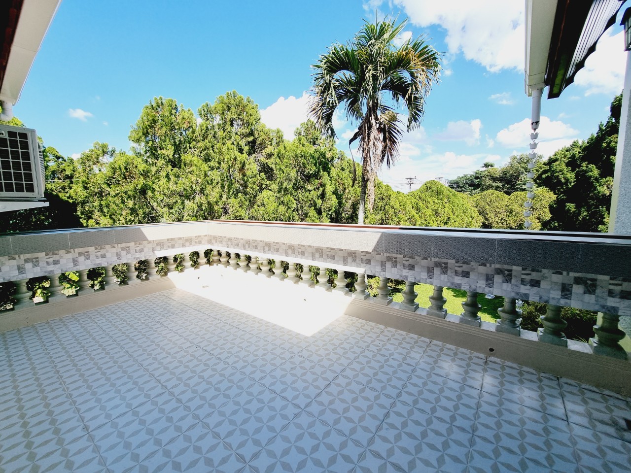 Large 5-Bedroom Villa for Rent Near Nimman & CMU, Chiang Mai | 1,400 Sq.m. photo 26