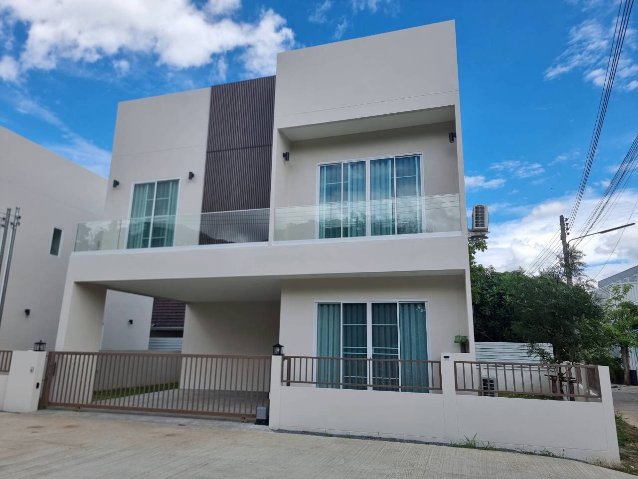 Modern 4-Bedroom Family Home | Only 3 Minutes from SBS Chiang Mai photo 16