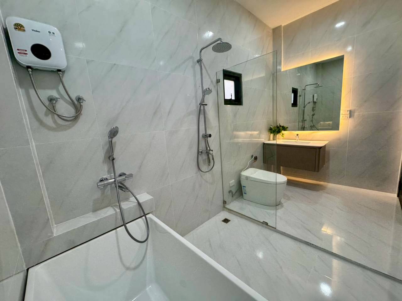 Luxury Modern Lanna Pool Villa for Sale & Rent | Saraphi, Chiang Mai photo 17