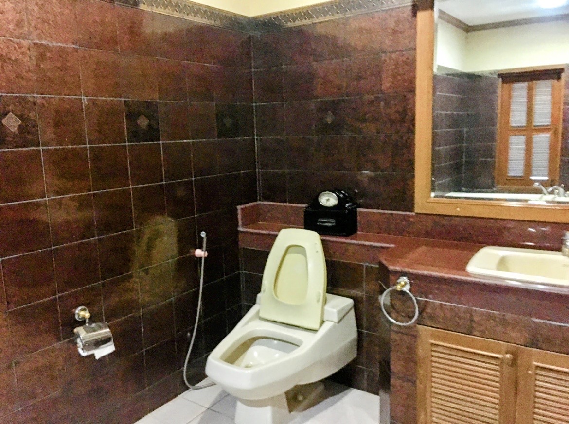 Large 8-Bedroom House for Sale in Chang Phueak–Chotana, Chiang Mai | 208 Sq.Wah photo 12
