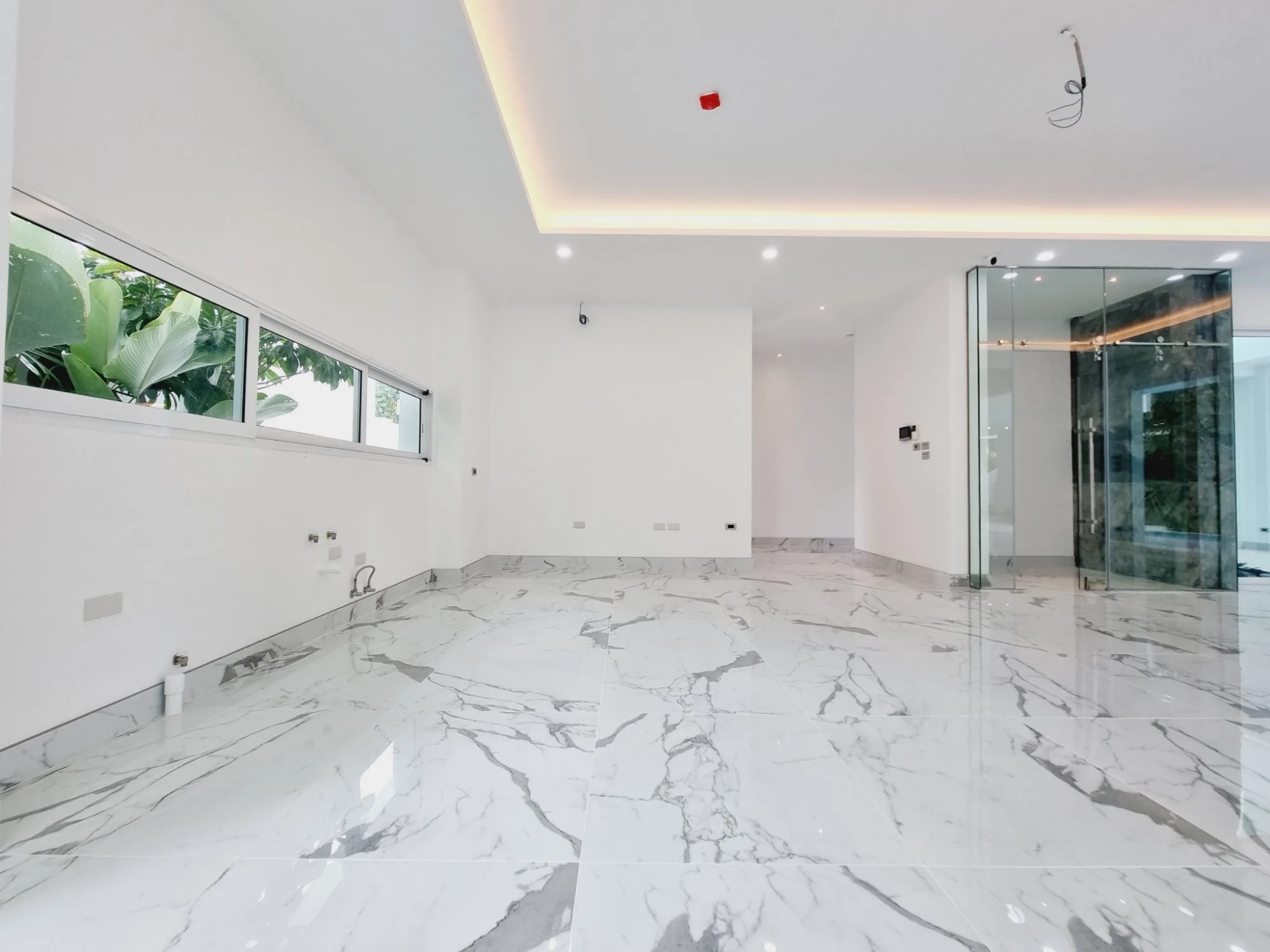 Modern Luxury Pool Villa for Sale in Chiang Mai | 8 Bedrooms, 900+ Sq.m. in Hang Dong–Mae Hia photo 7
